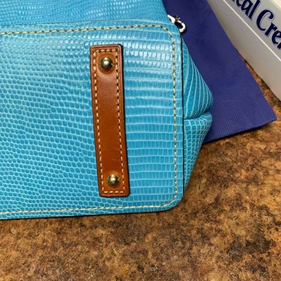 Dooney & Bourke Embossed Lizard Hobo EUC - Picture 7 of 7